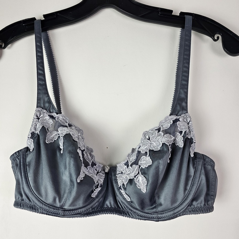 Victoria's Secret Women's Gray Satin Lace Balconette Bra 34C